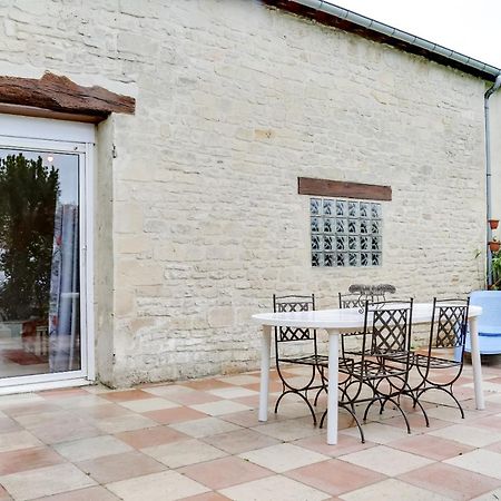 Isida, Maison Spacieuse Avec Terrasse Et Stationnement Caen Dış mekan fotoğraf